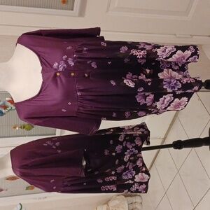 4/$40 New Purple Floral Tunic Top - Size 2XL (US16)